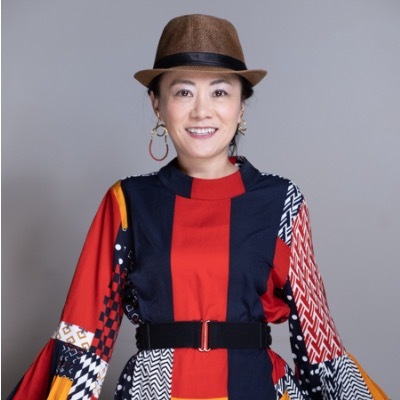 高井由子